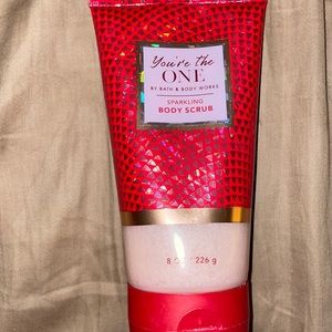 Sparkling body scrub